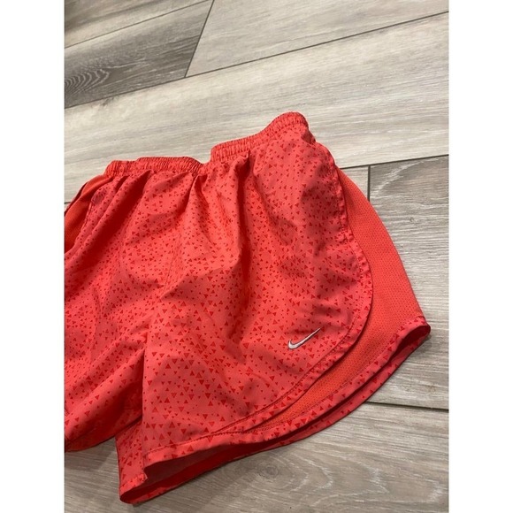 Nike Peach Geometrical Running Shorts - Picture 2 of 3
